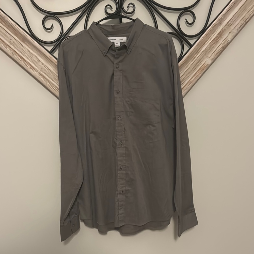 Men's Gray Dress Button Down Shirt